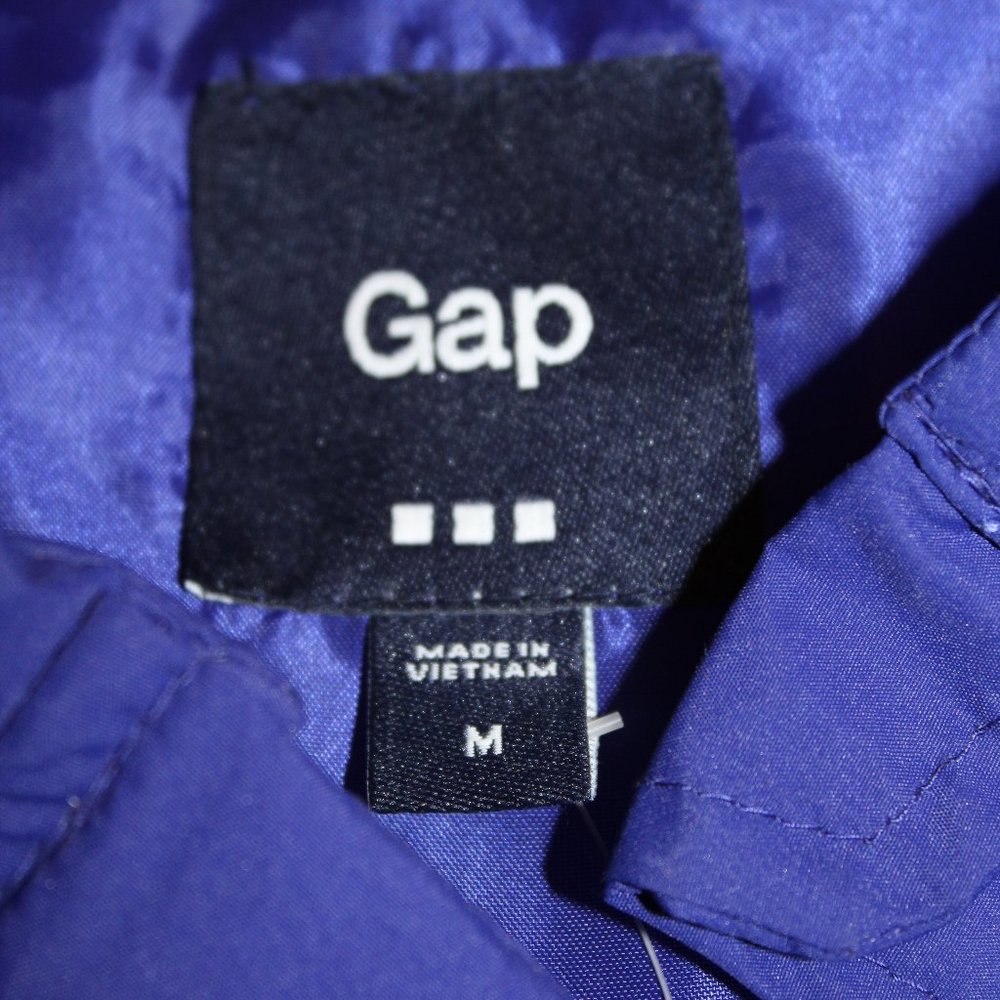 *NEW* GAP Puffer Vest sz M - Picture 8 of 8
